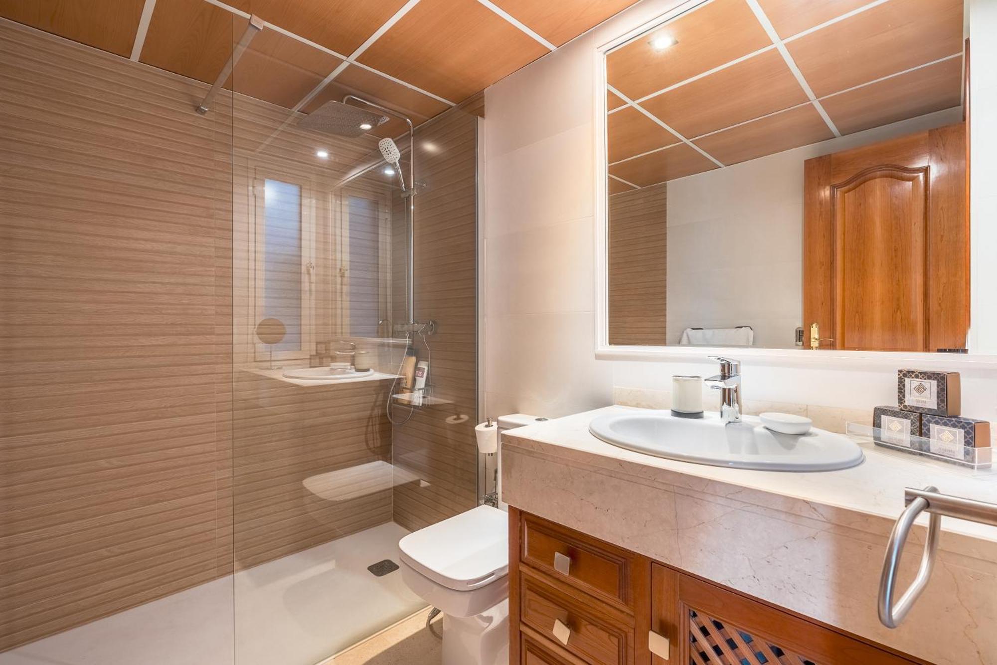 Apartamento Aravirma Гранада Екстер'єр фото