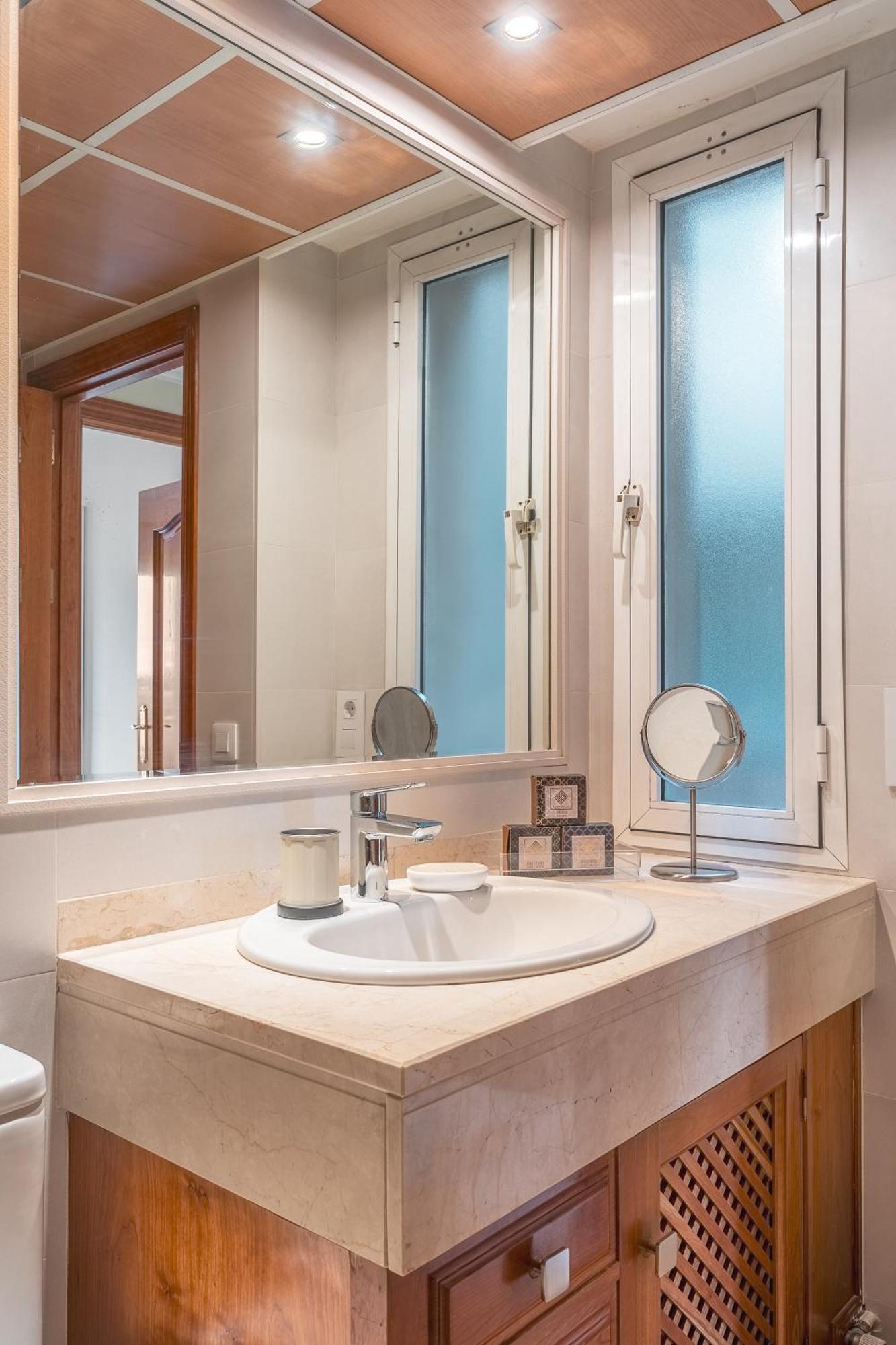 Apartamento Aravirma Гранада Екстер'єр фото