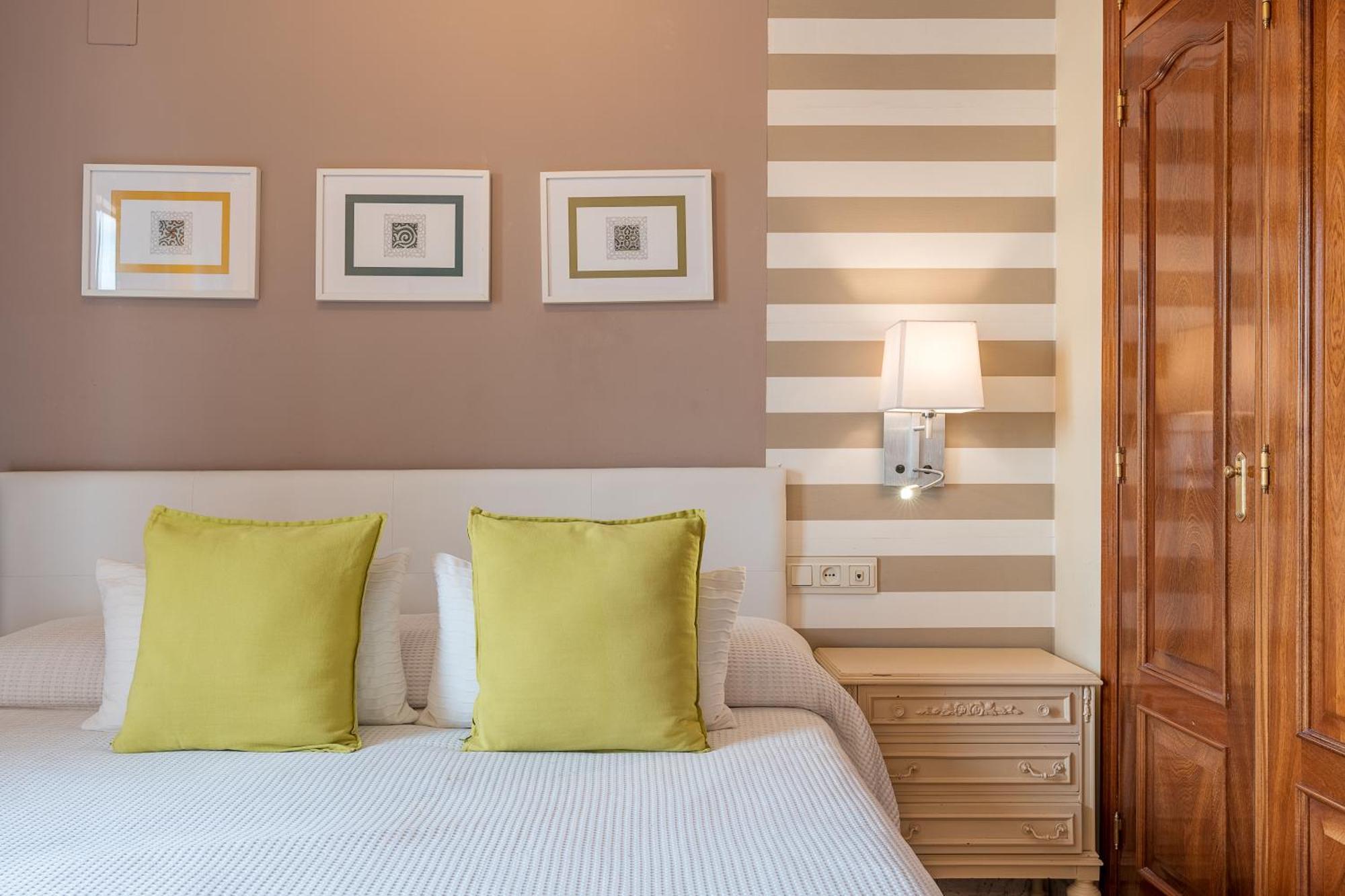 Apartamento Aravirma Гранада Екстер'єр фото